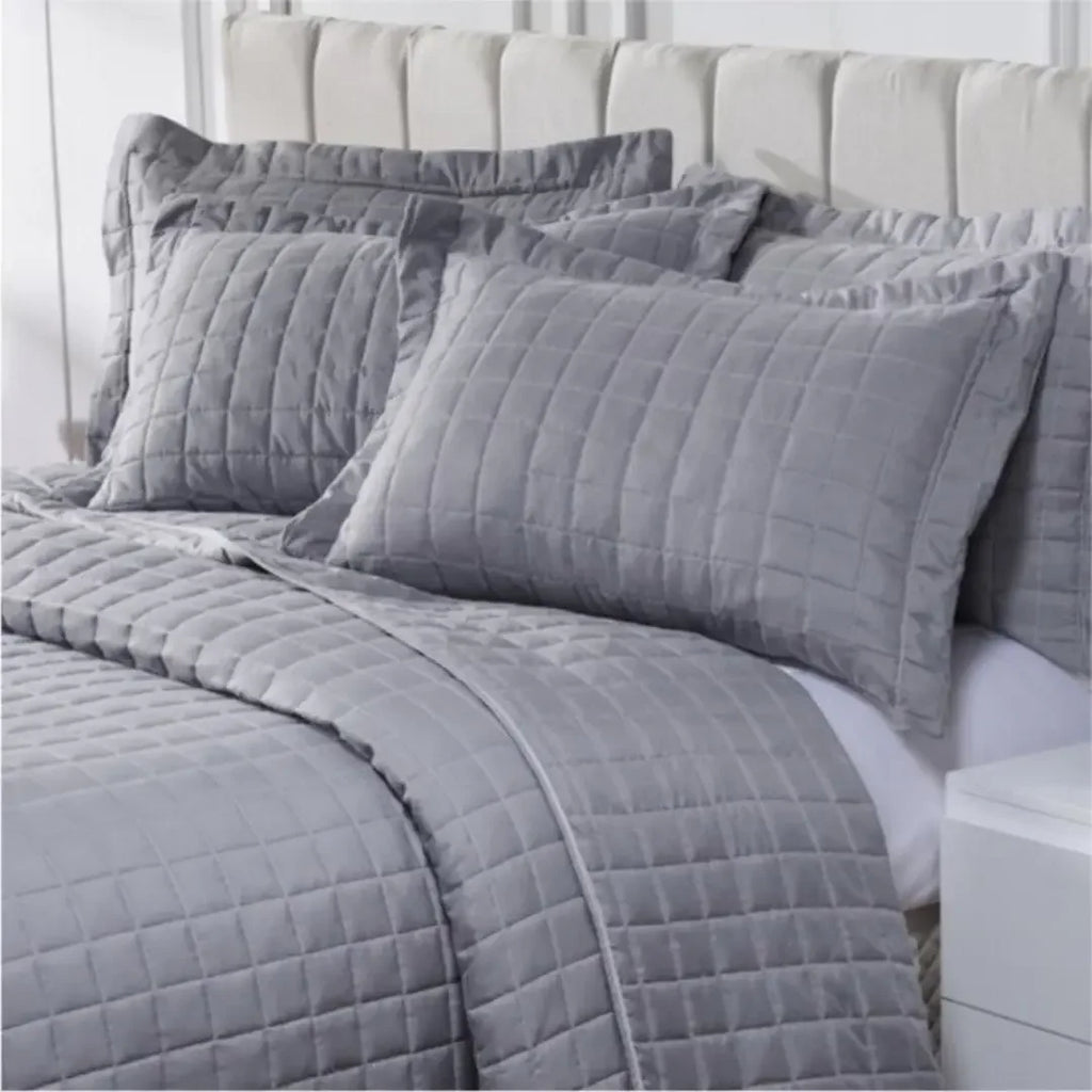Cobre Leito Classic Micro Percal 300 Fios - Modern Casa